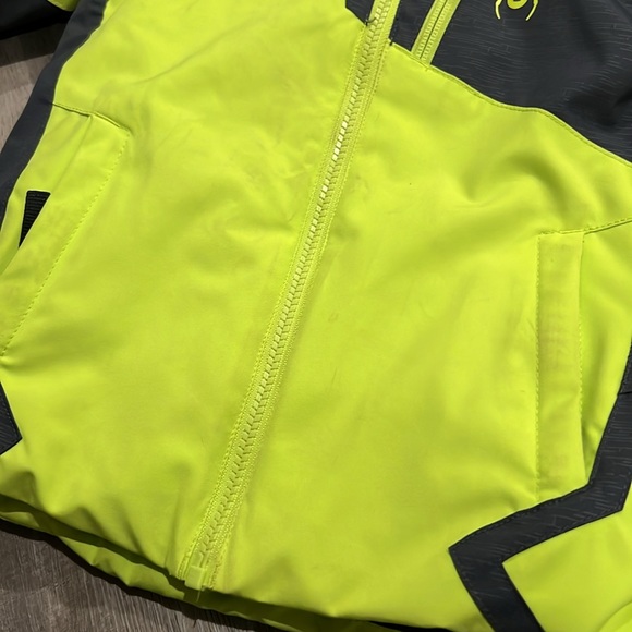 Spyder Ski/Snow Jacket - Kids Size 4 - Picture 3 of 6